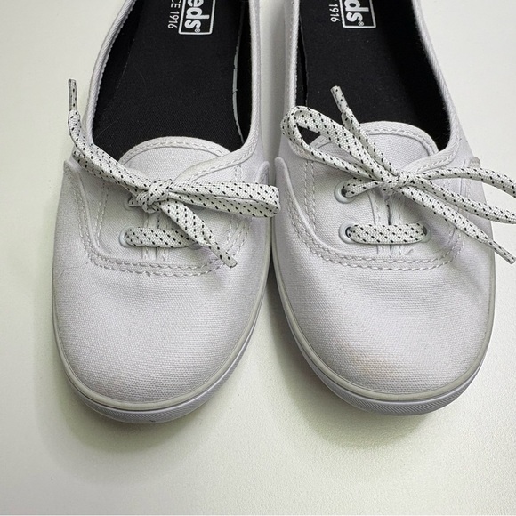 Keds Women’s 7 T-Cup Teacup CVO Pumps White Canvas Mini Sneakers Rubber Outsole - Picture 8 of 11